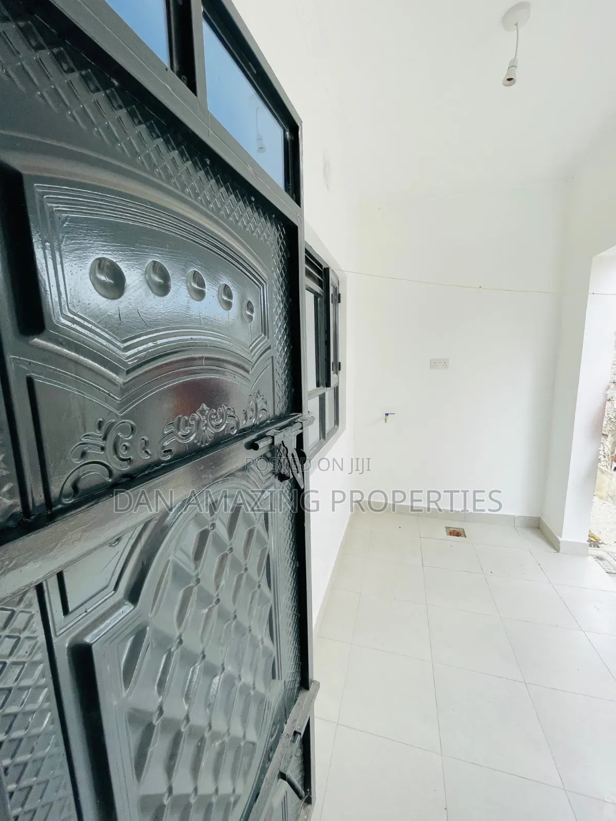 3bdrm Bungalow in Roimen Plus Dsq, Matasia for sale