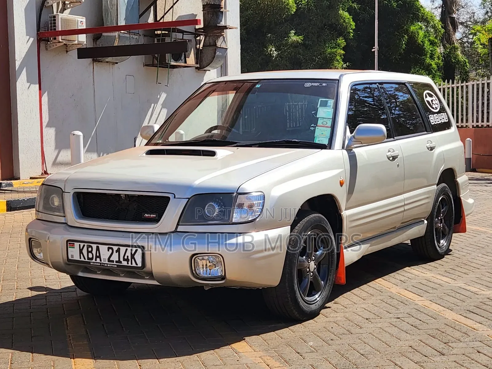 Subaru Forester 2.0 S 2000 Silver
