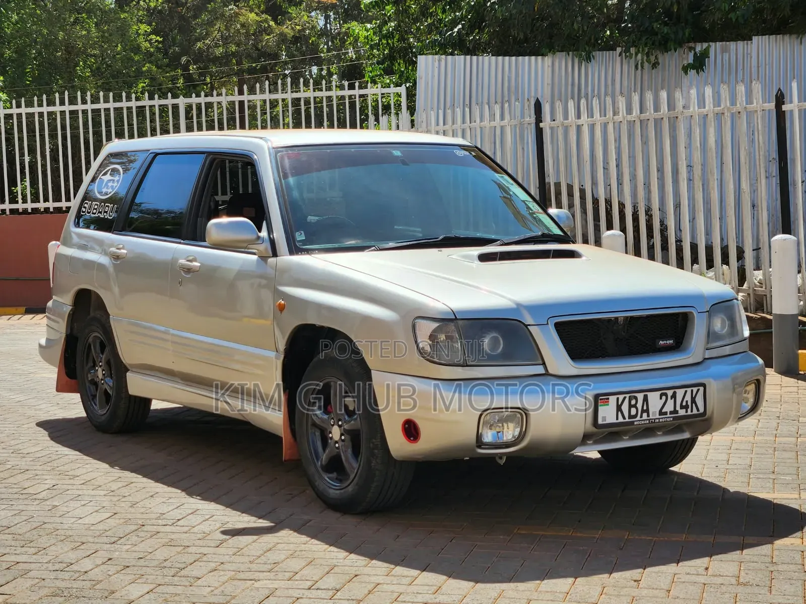 Subaru Forester 2.0 S 2000 Silver