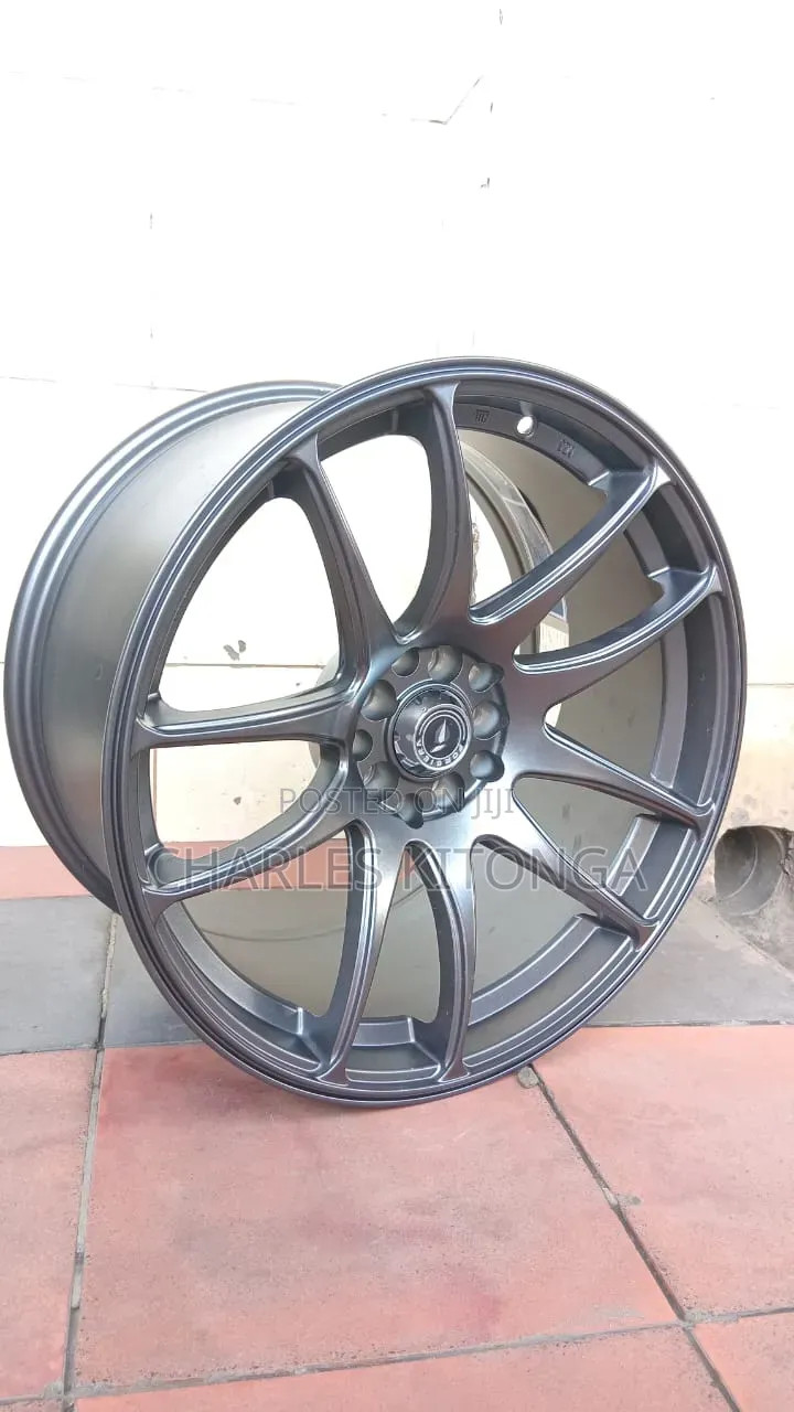 Universal Rims 17x9.0j Offset