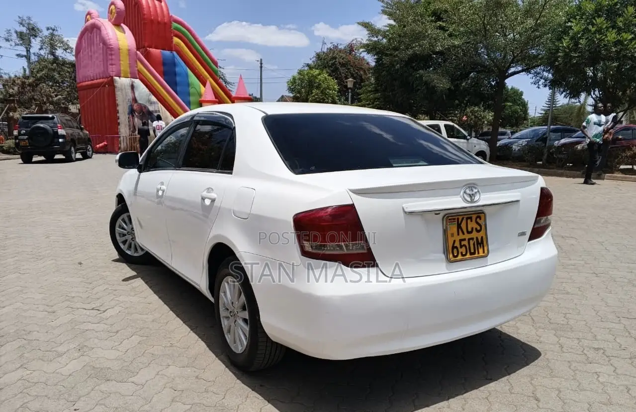 Toyota Axio 2011 White