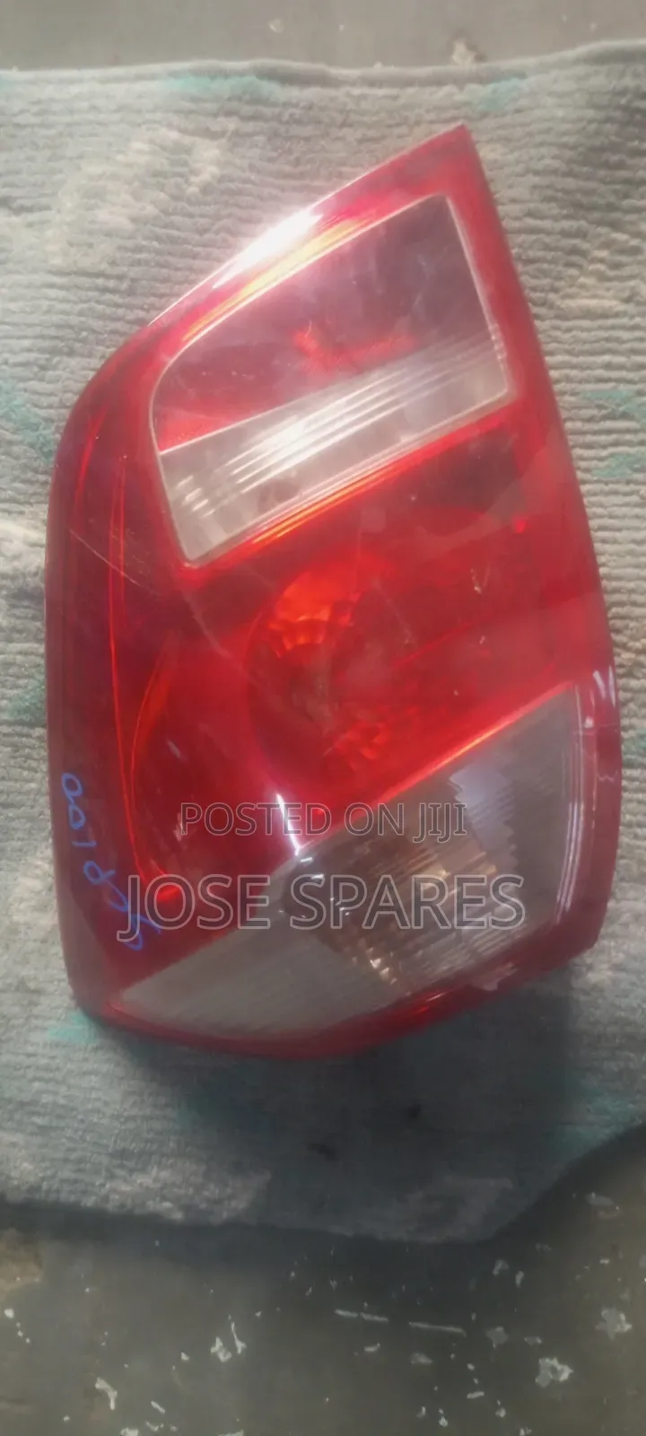 Toyota Ractis RHS Taillight