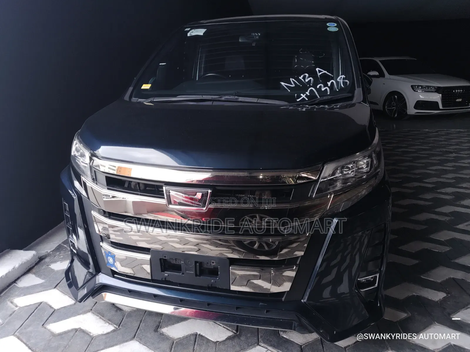 Toyota Noah 2.0 AWD (7 Seater) 2020 Black