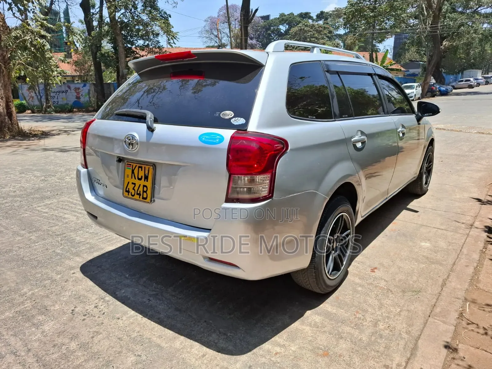 Toyota Corolla Fielder 1.5 Petrol FWD 2013