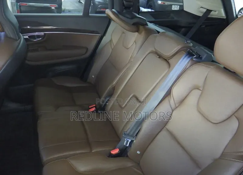 Volvo XC90 T5 R-Design 7 Passenger AWD 2020 White