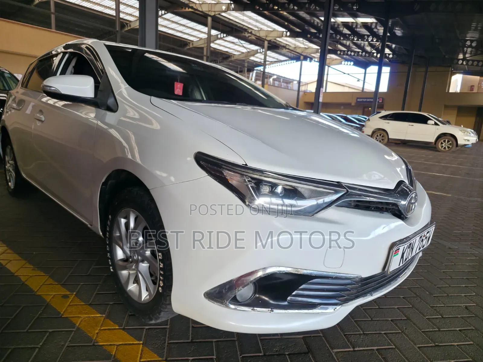 Toyota Auris 2017 White