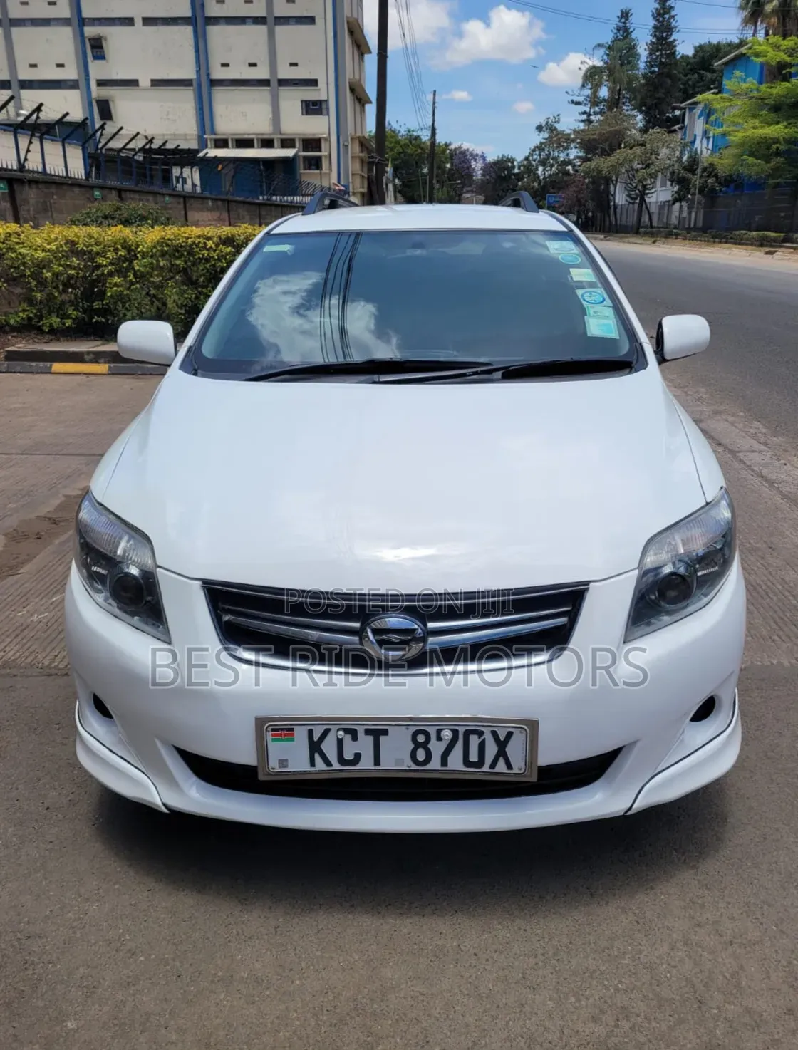 Toyota Corolla Fielder 1.5 Petrol FWD 2012 Pearl