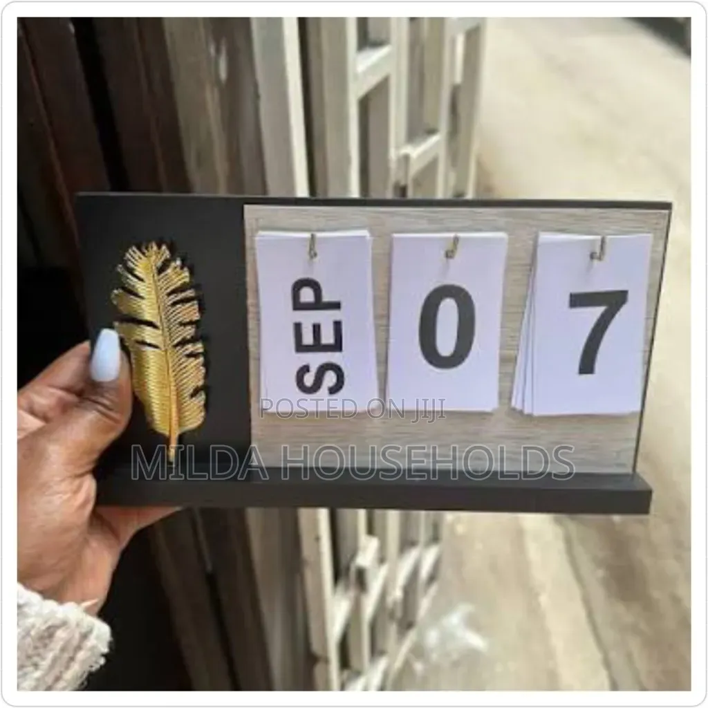 Nordic Style Wooden Perpetual Calendar Flip Month Date Display