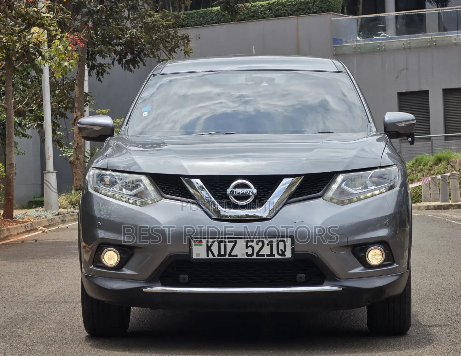 Nissan X-Trail 2.0 Petrol AWD 2015 Gray