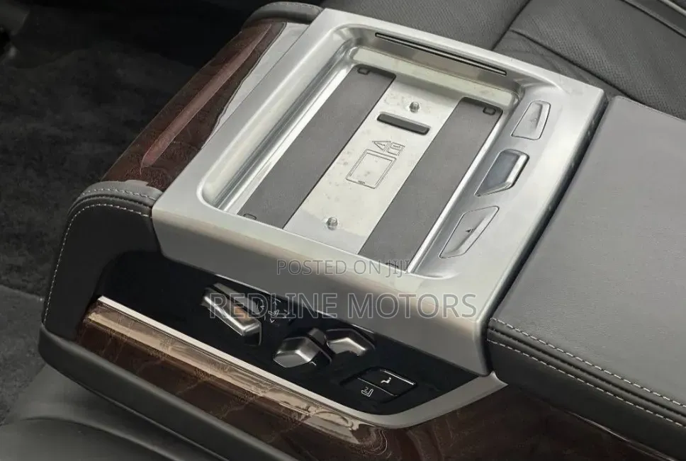 BMW 760 2023 Black