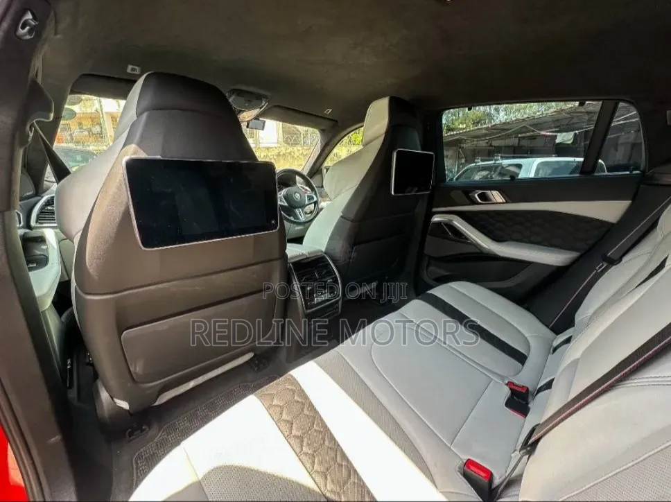 BMW X6 xDrive50i AWD 2020 Red