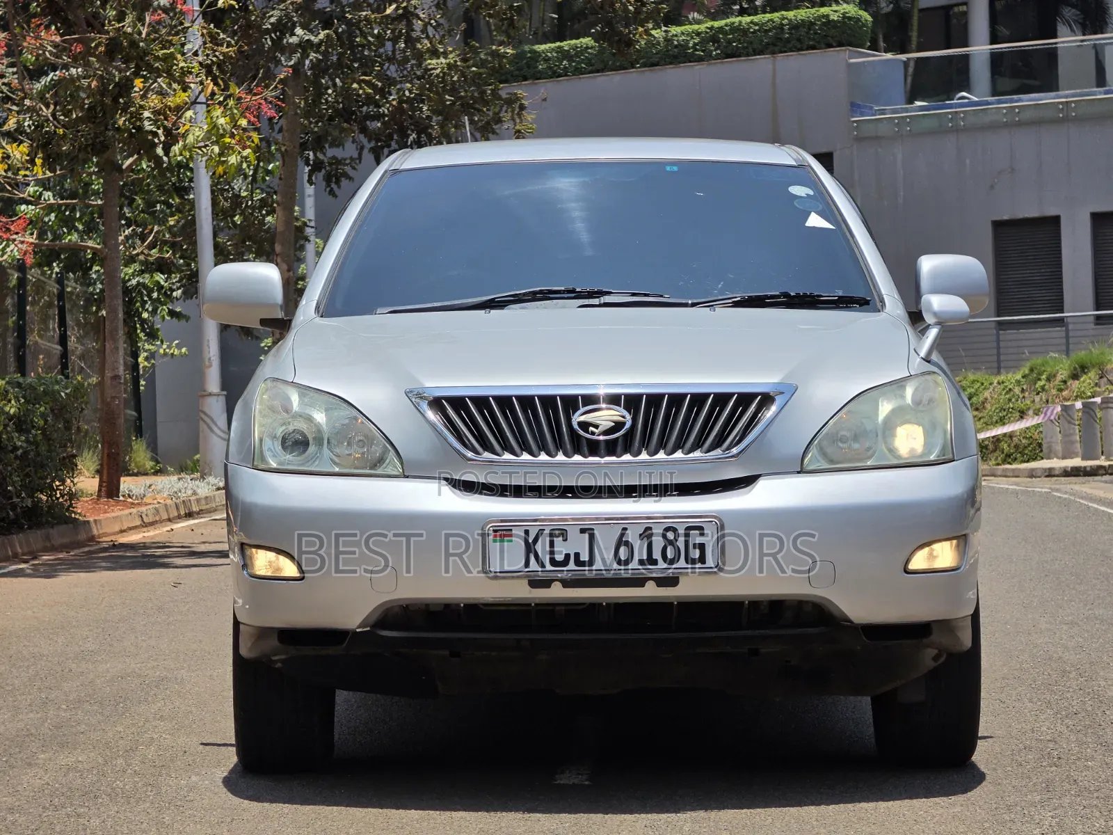 Toyota Harrier 2.4 2010 Silver