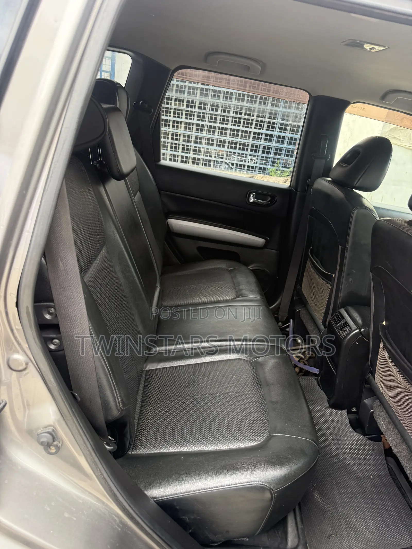 Nissan X-Trail 2.0 Petrol XE 2011 Gray