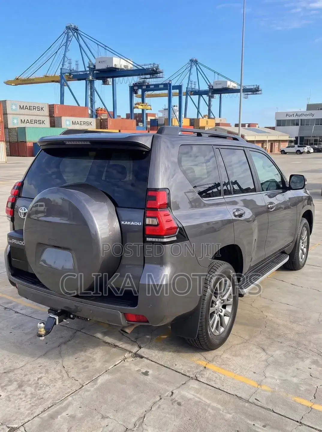 Toyota Land Cruiser Prado Kakadu 2019 Gray