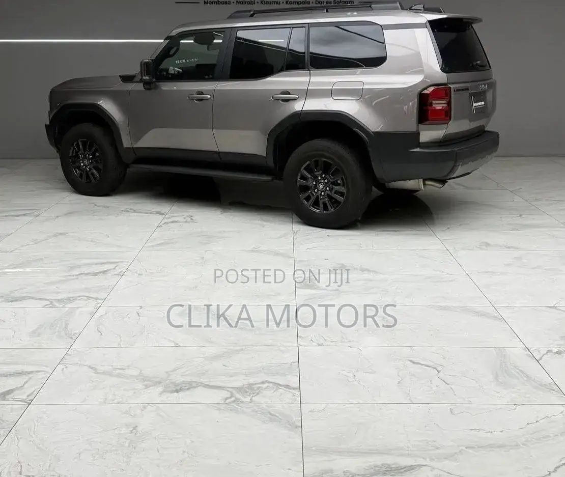 Toyota Land Cruiser Prado 2.7 2024 Gray
