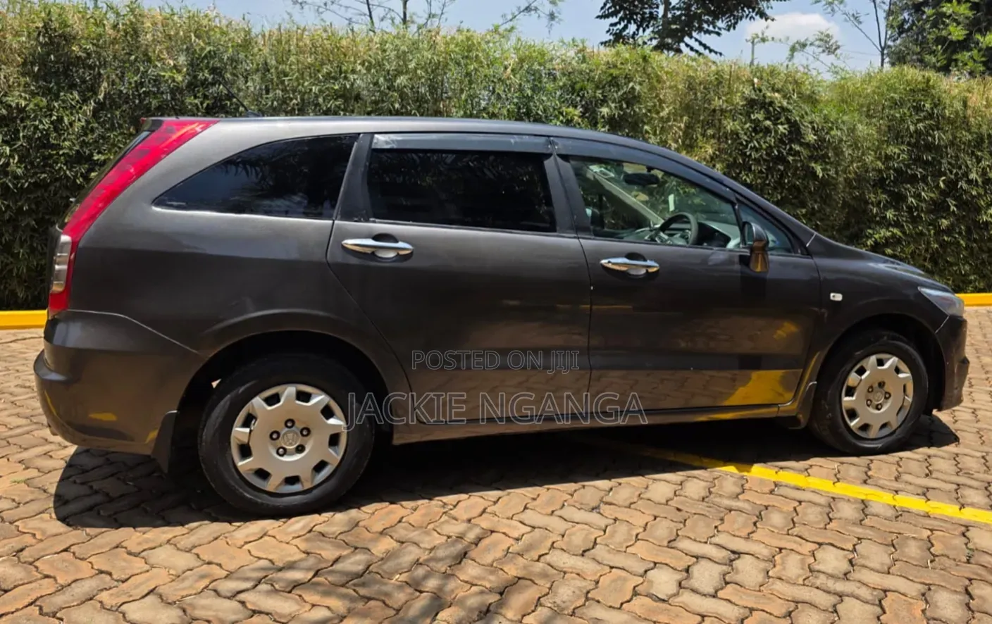 Honda Stream 2008 Maroon