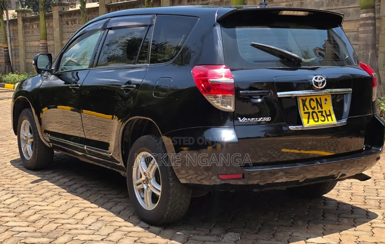 Toyota Vanguard 2010 Black