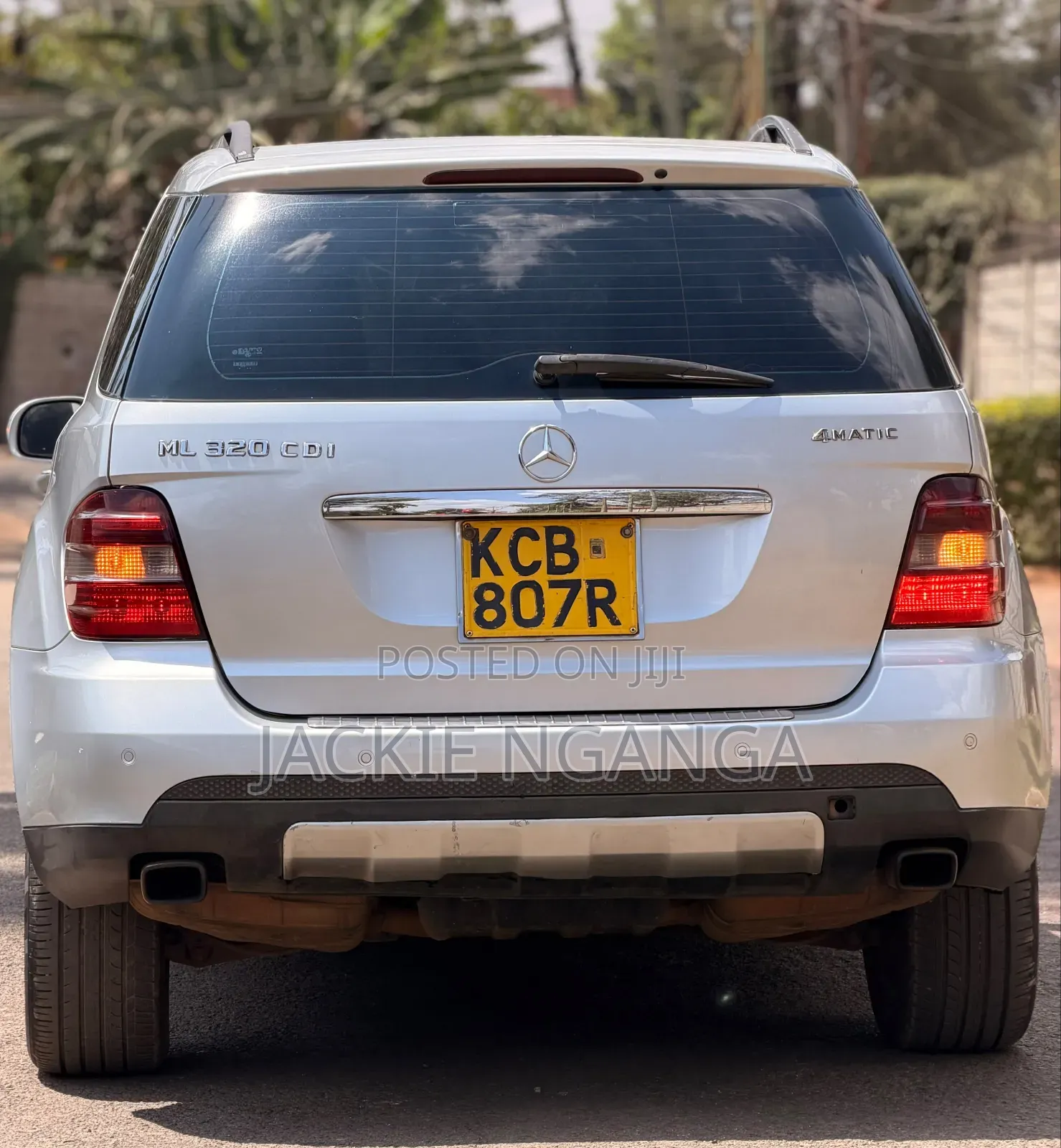 Mercedes-Benz M Class 2010 Silver
