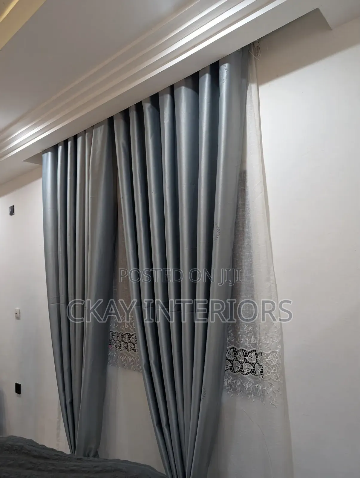 Let Your Interior Shine Through Beautifully Dressed Window Withcurtain