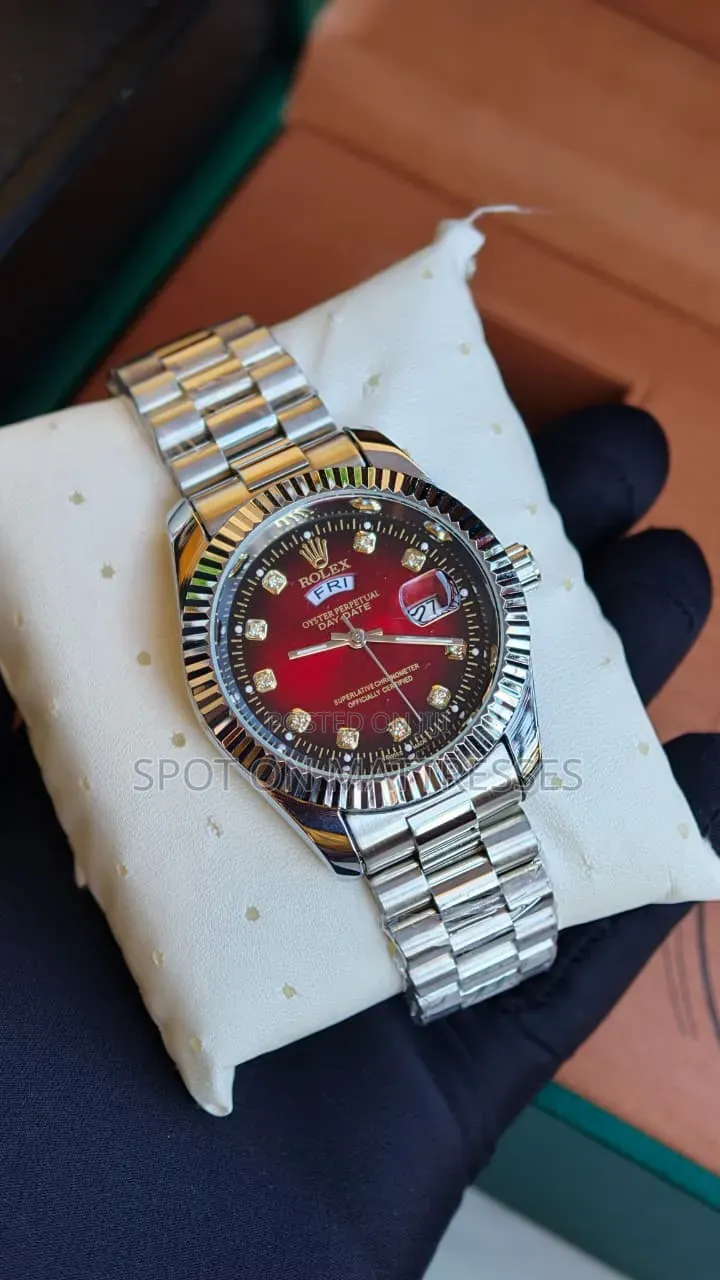 Affordable Rolex Gents Watch. Gold/Silver/Black/Blue.