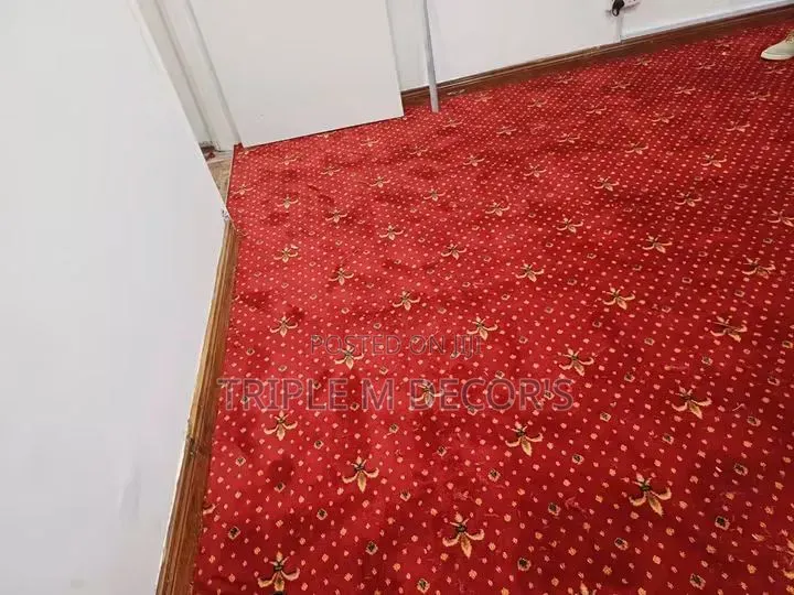 Dotted VIP Carpet - Standard 4-Meter Roll Width