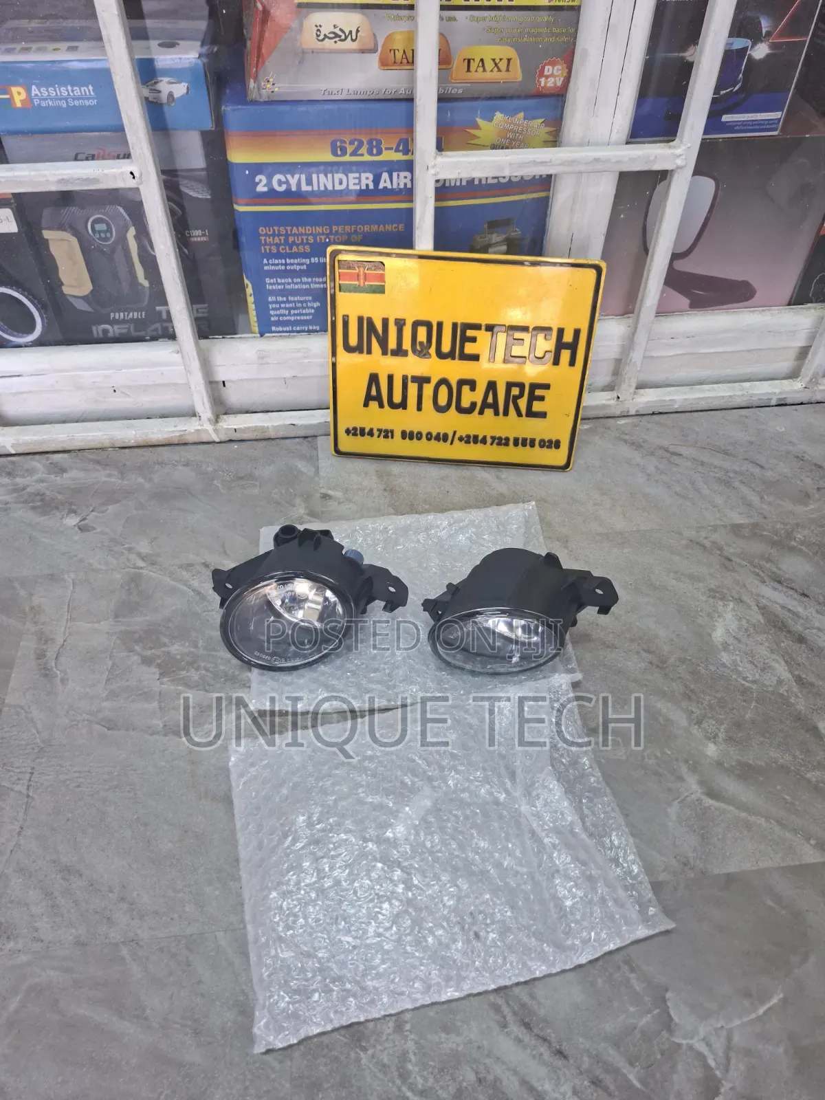Fog Lights |Nissan Slant Glass Fog Lamp Design