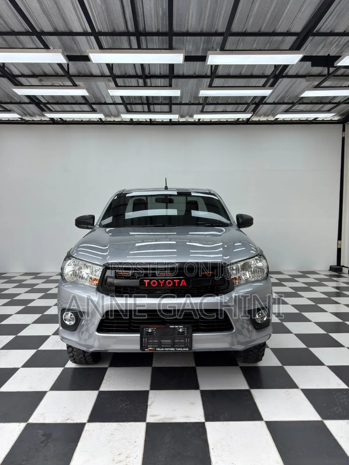 Toyota Hilux 2019 Silver