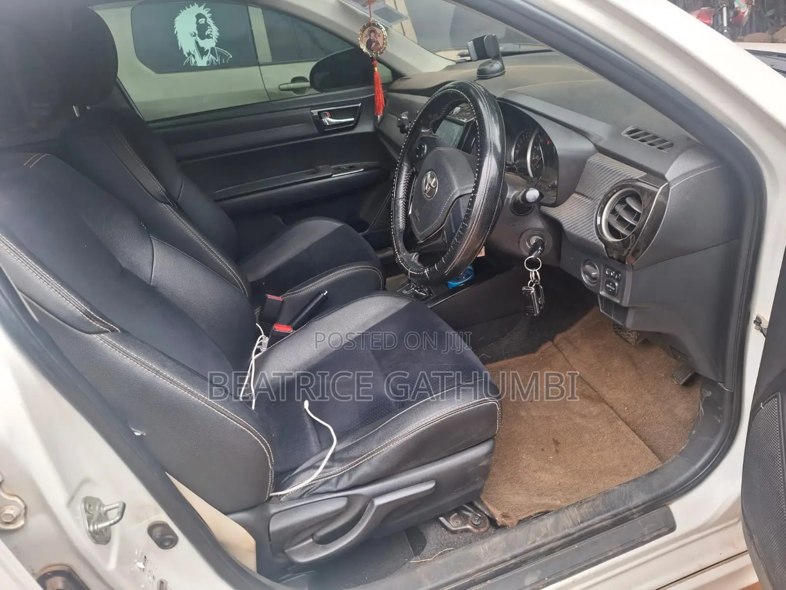 Toyota Corolla Fielder 1.5 Petrol FWD 2013 White
