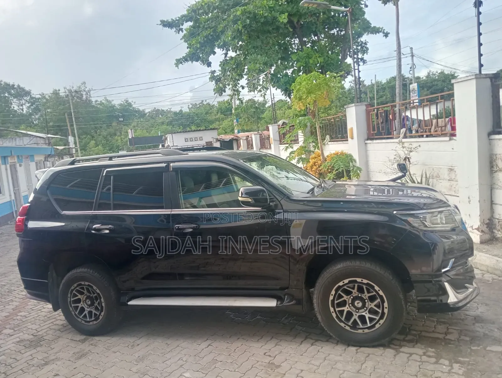 Toyota Land Cruiser Prado 2.7 2019 Black