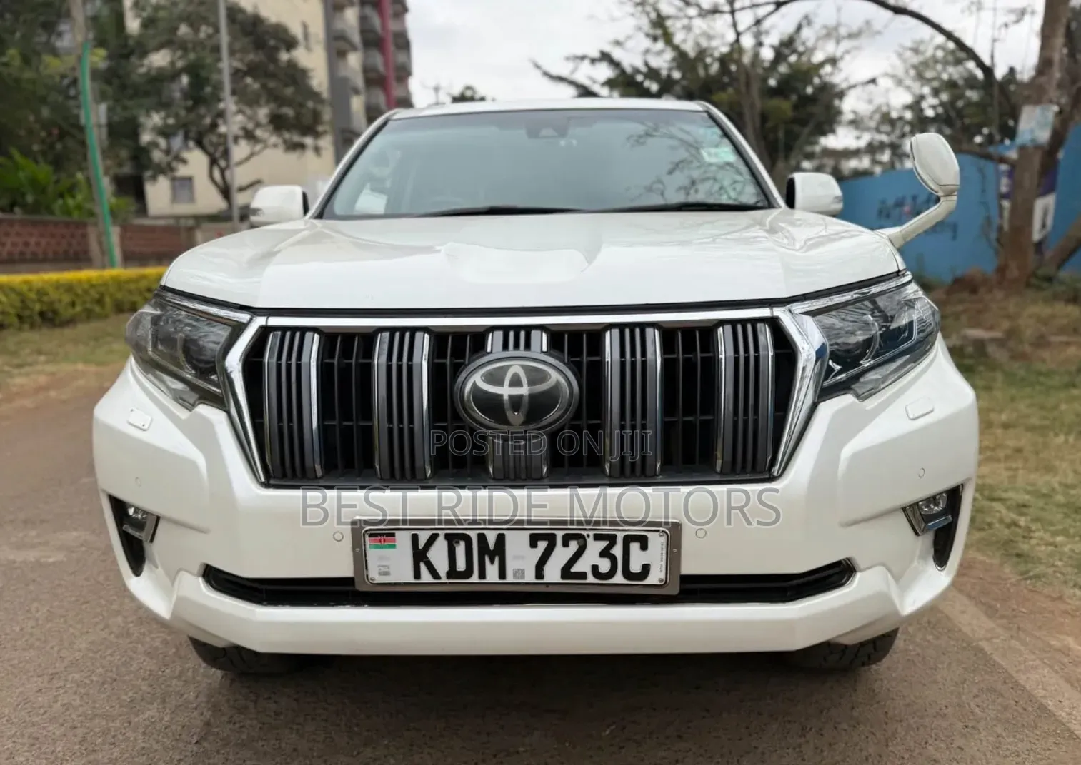 Toyota Land Cruiser Prado 2.7 2018 Off white