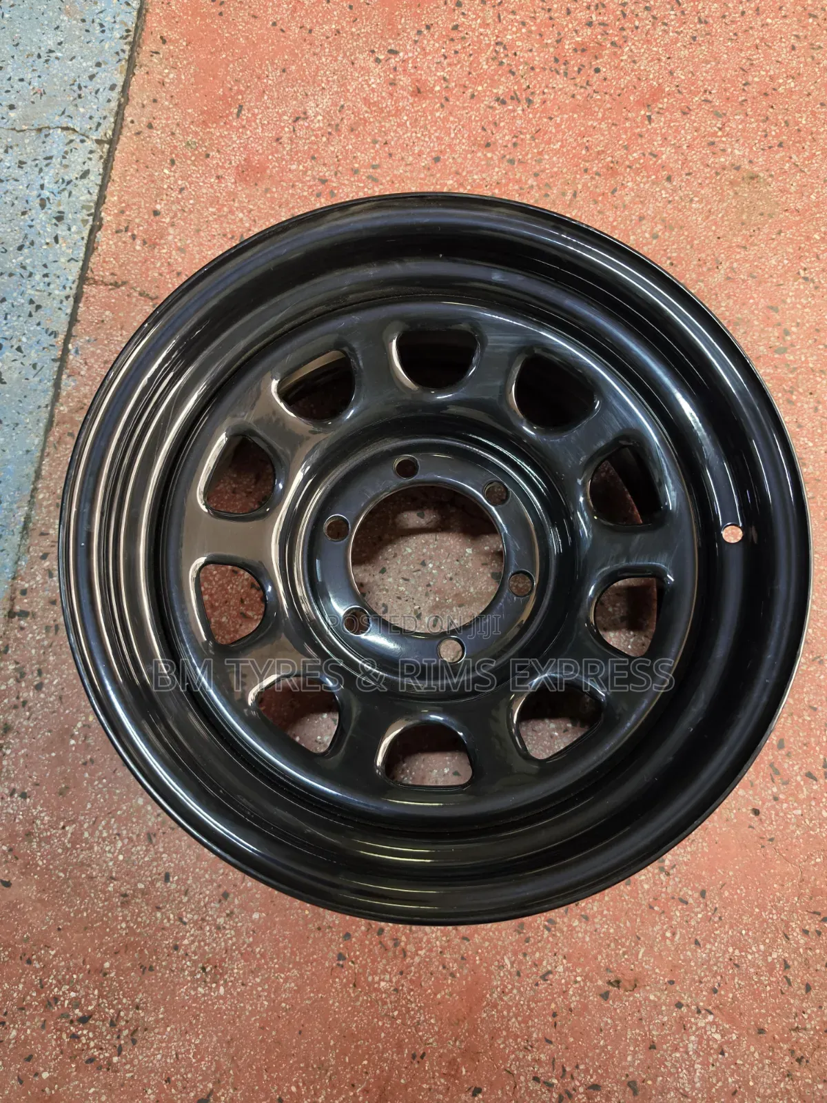 Rims Size (16)TOYOTA LANDCRUZA (6 Holes) 8j.
