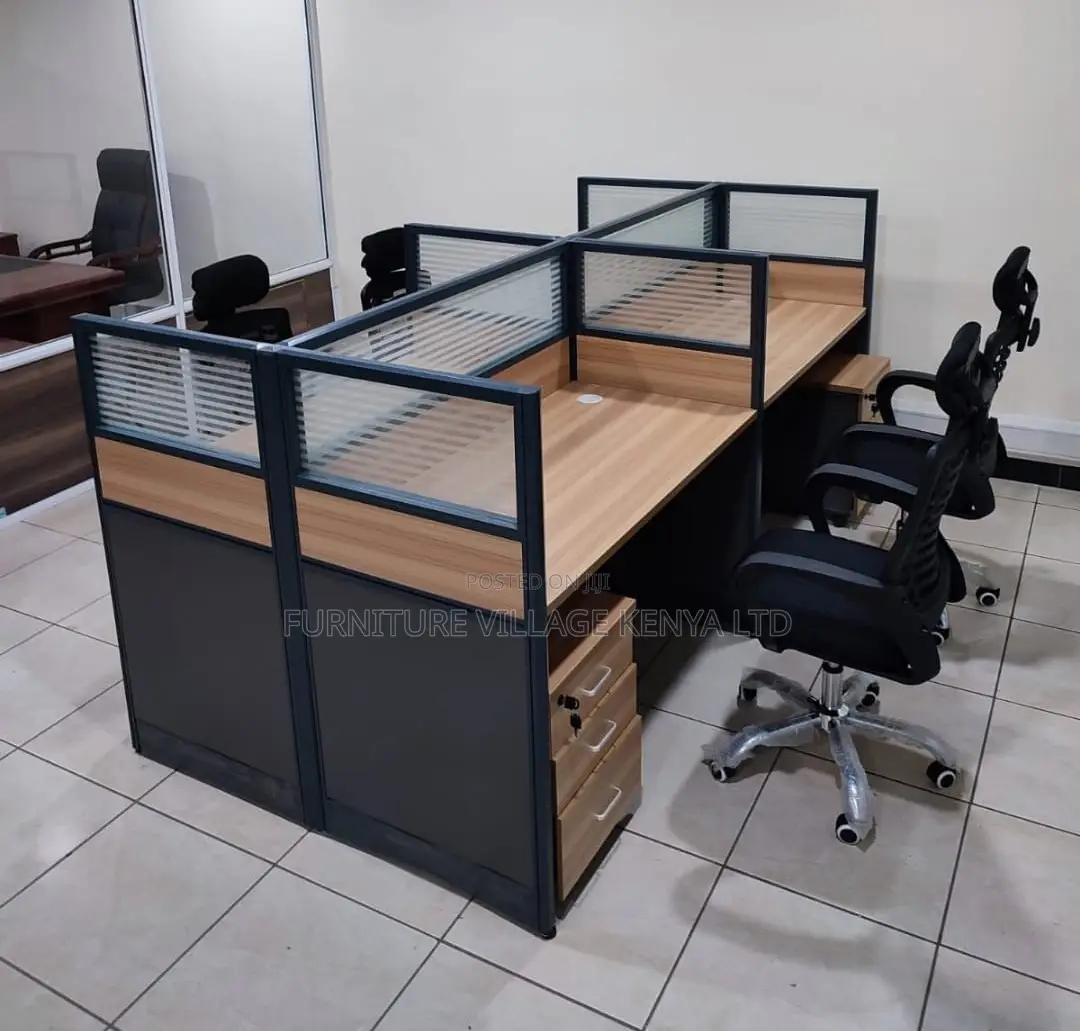Workstation; 4 Way Brown Modular 4 Seater Workstation Desk