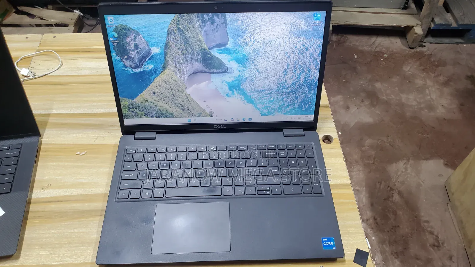 Laptop Dell Latitude 3520 8GB Intel Core i5 SSD 256GB