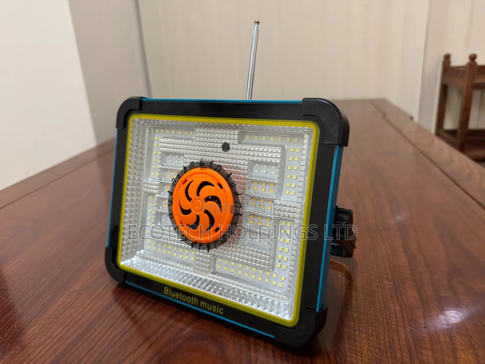Multifunctional Solar Emergency Floodlight With Bluetooth Radio
