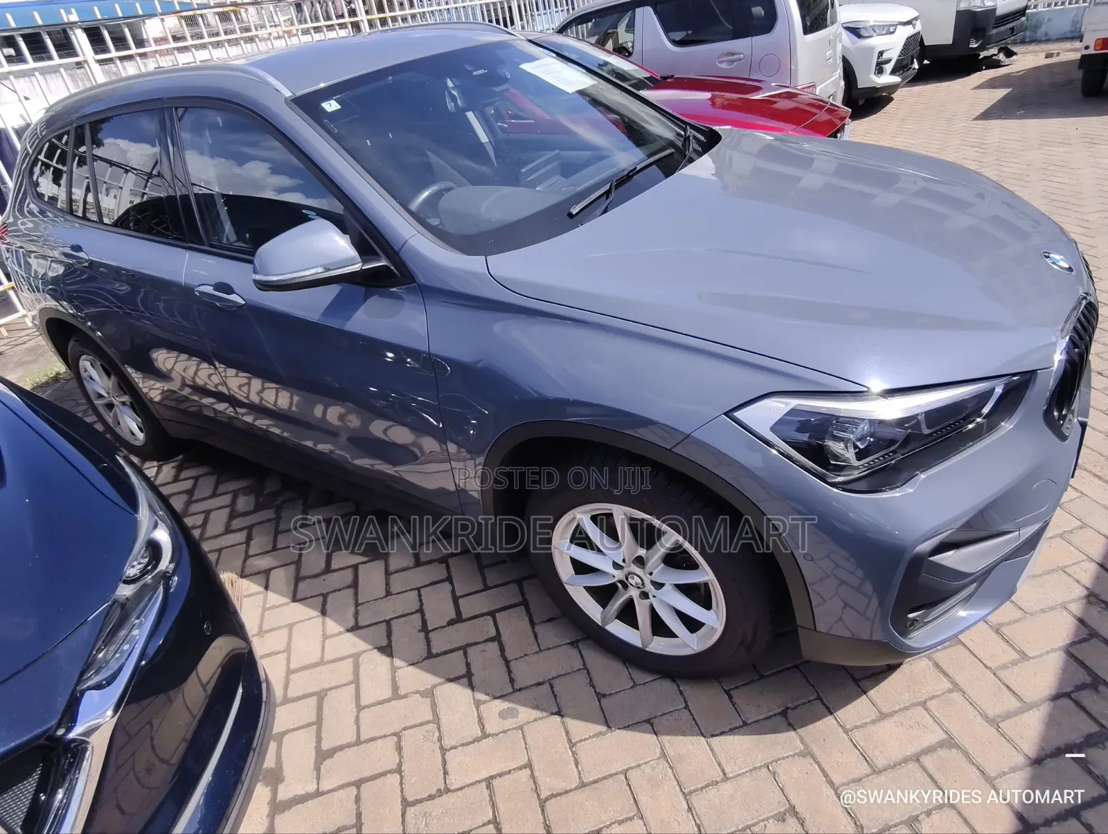 BMW X1 xDrive28i AWD 2020 Gray