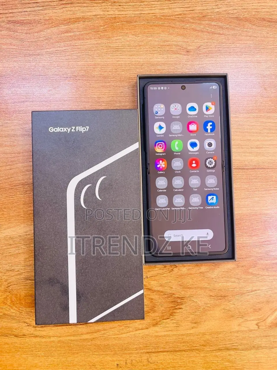 Samsung Galaxy Z Flip7 256 GB Black