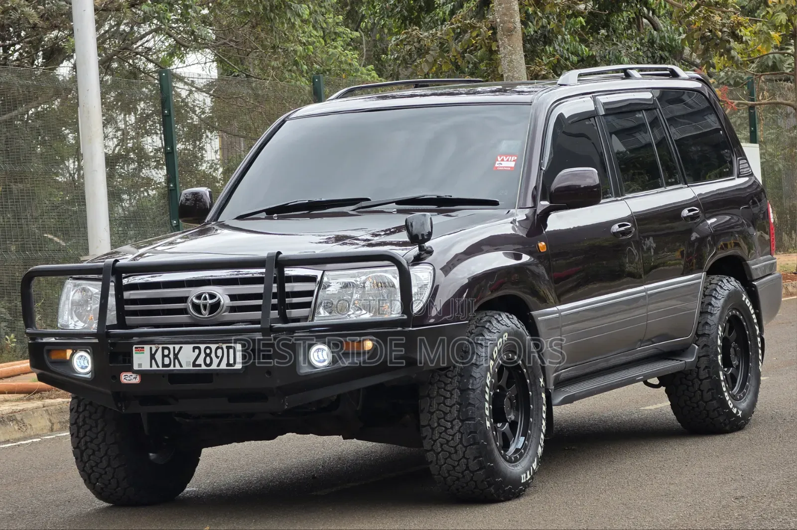 Toyota Land Cruiser Cygnus 4.7 2005 Burgundy