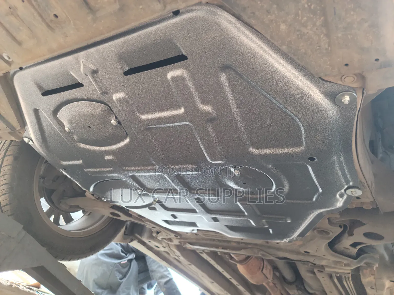 Mitsubishi Outlander Manganese Alloy Engine Sump Guard