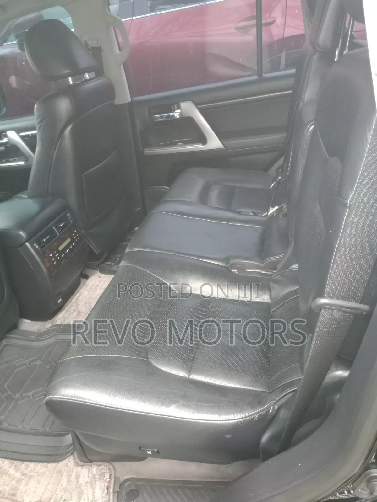Toyota Land Cruiser 4.6 V8 ZX 2012 Black