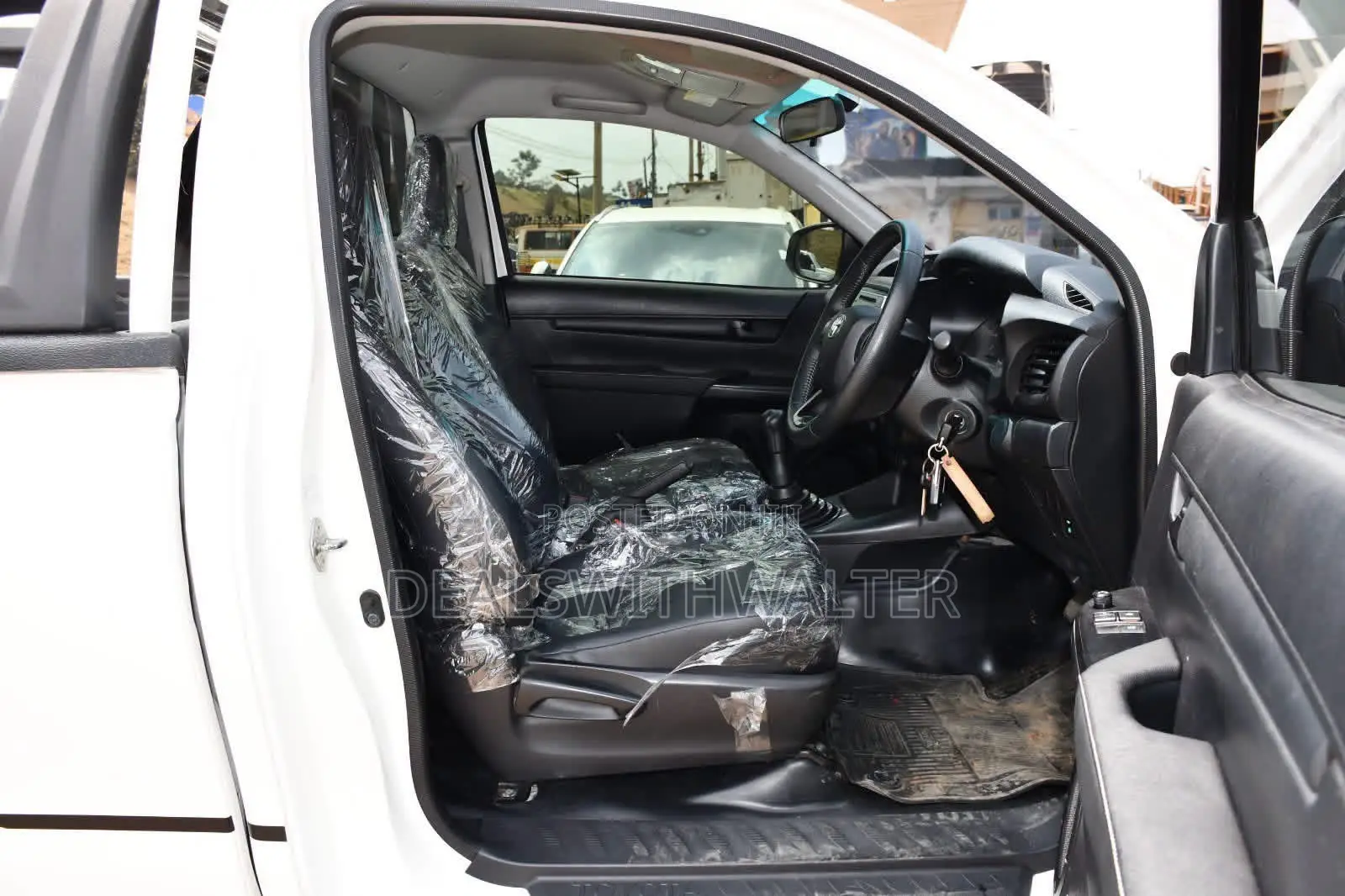 Toyota Hilux 2019 White