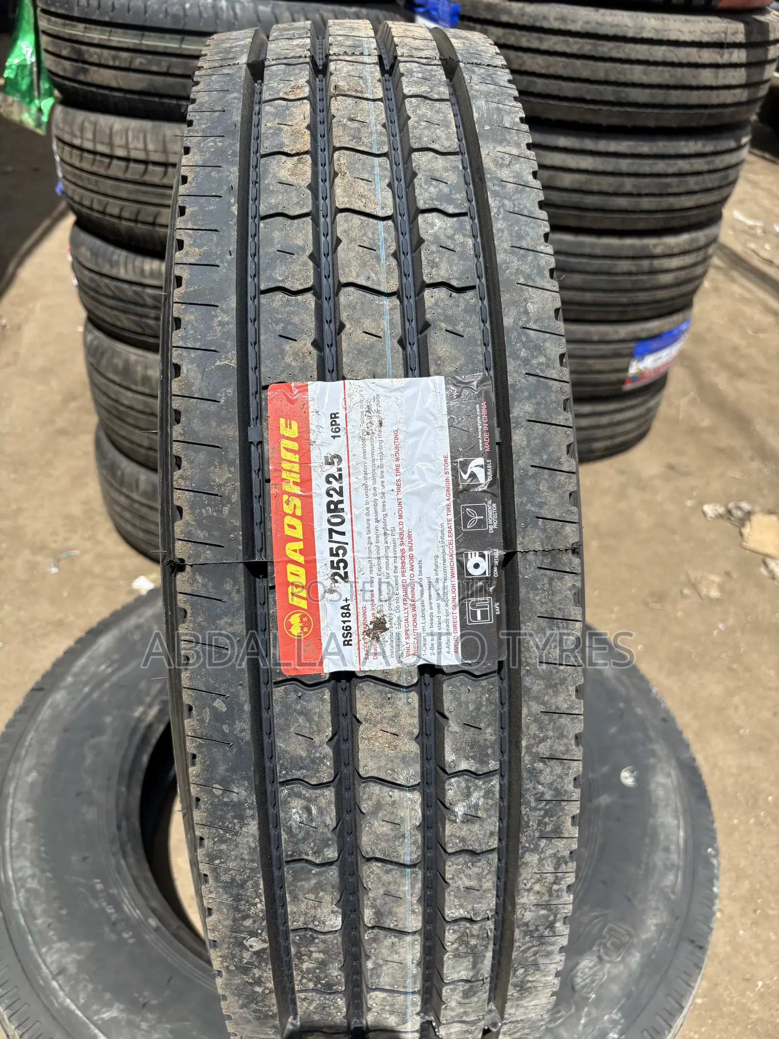 255/70r22.5 16PR Roadshine Tyre