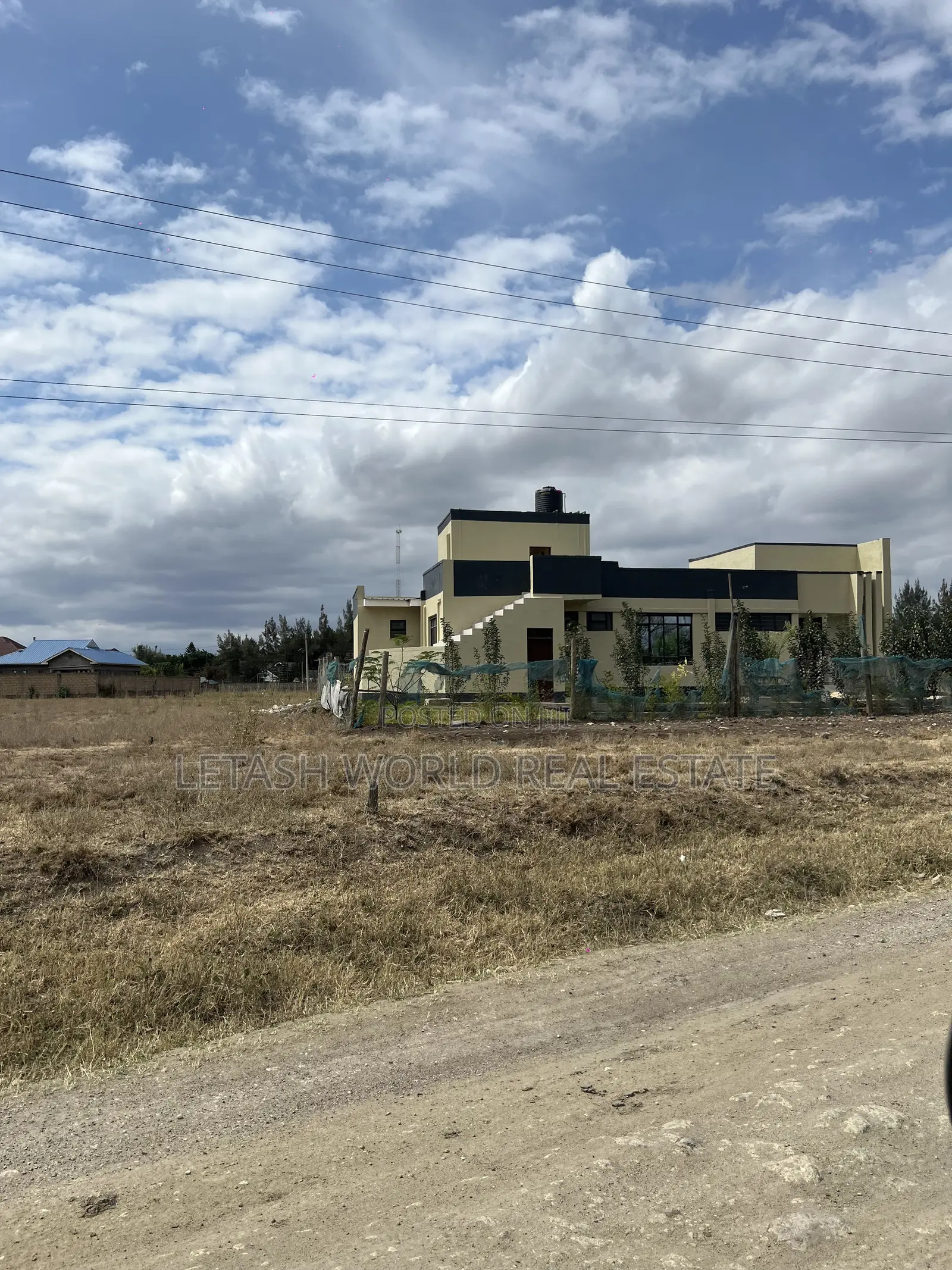 Prime 100by 100 Plots in Kitengela Enkasiti