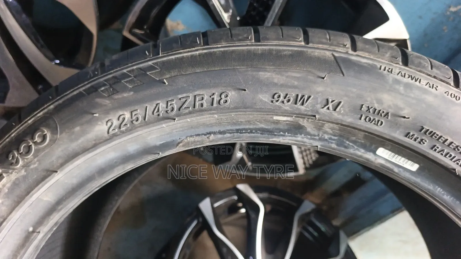 225/45r18 Goddard
