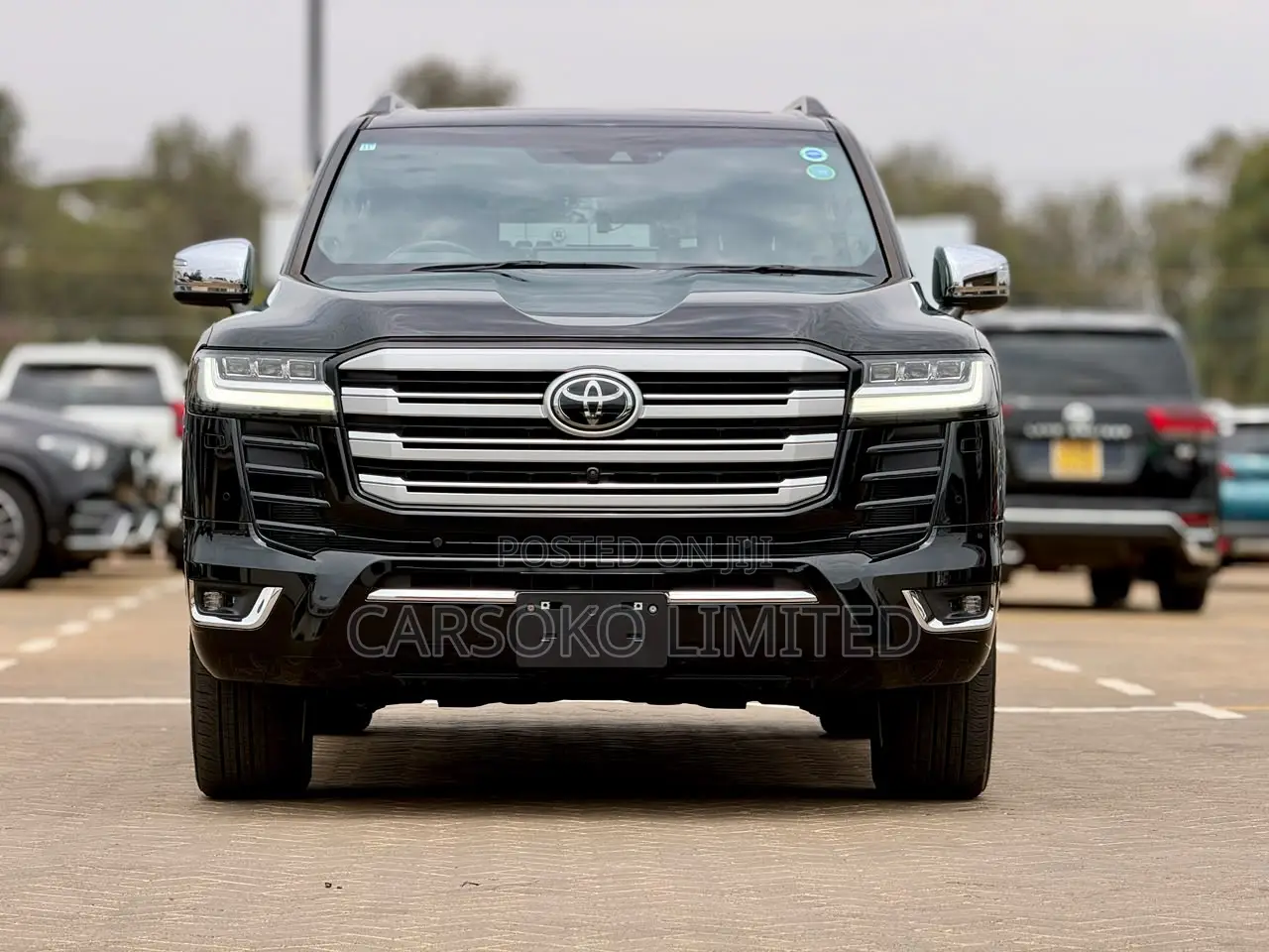 Toyota Land Cruiser LC300 2023 Black