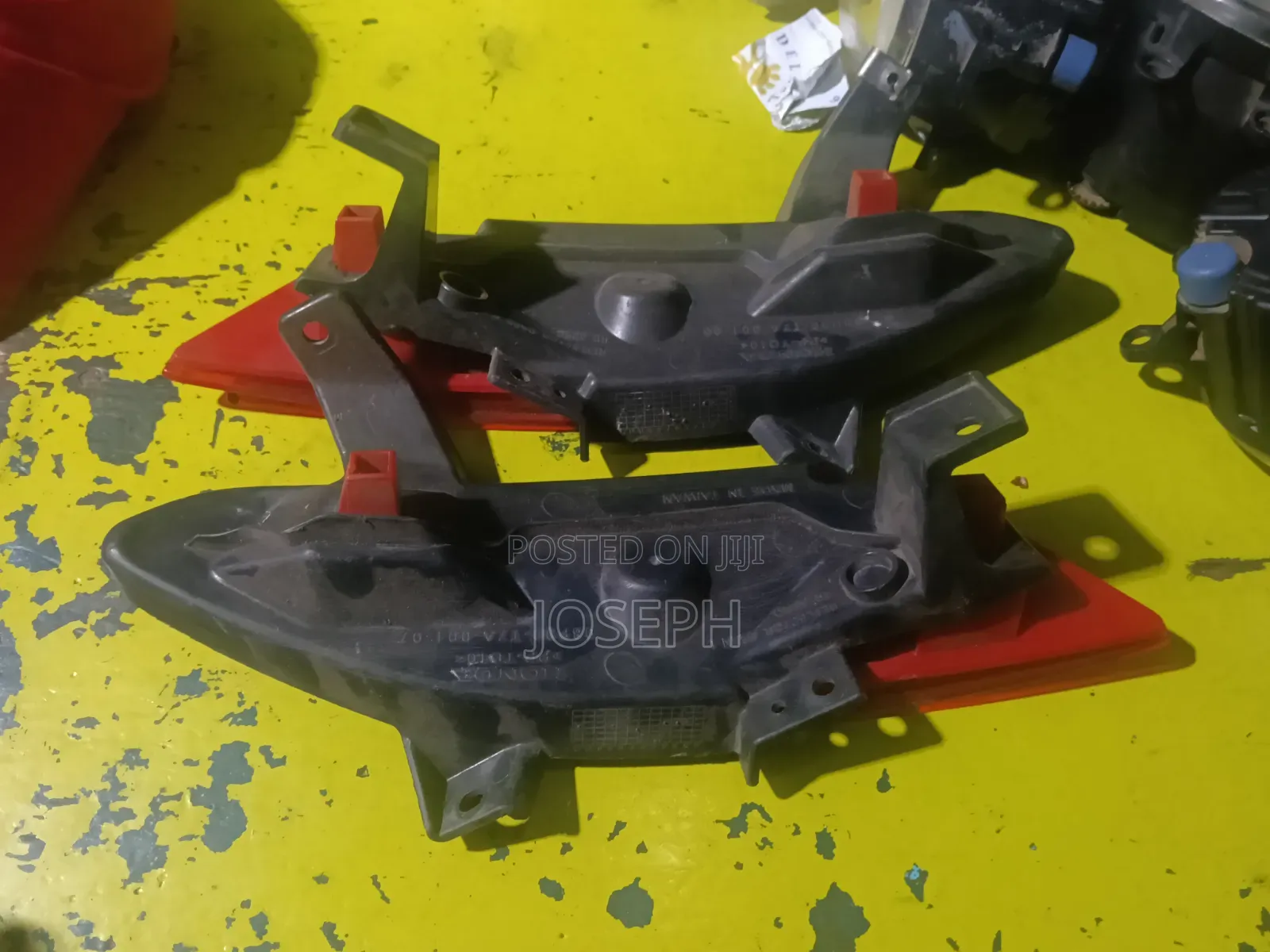 Honda Vezel Bumper Reflectors