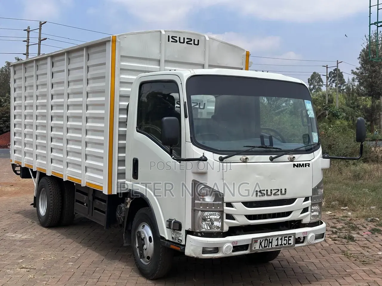 Isuzu NMR 2022