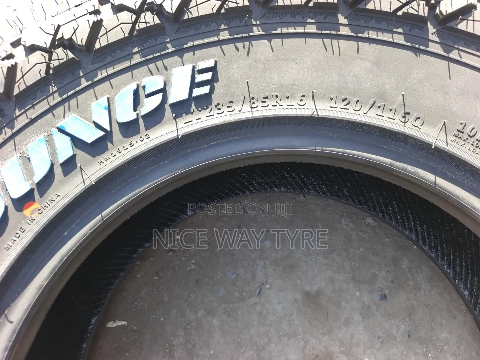 235/85r16 X Pounce a/T