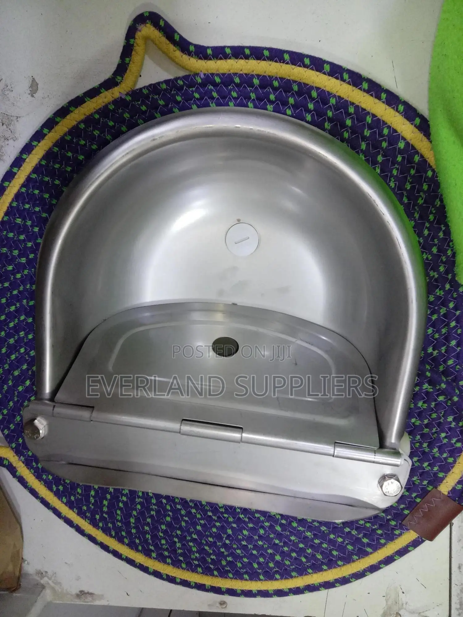 Hygienic Stainless Water Bowl for Cows