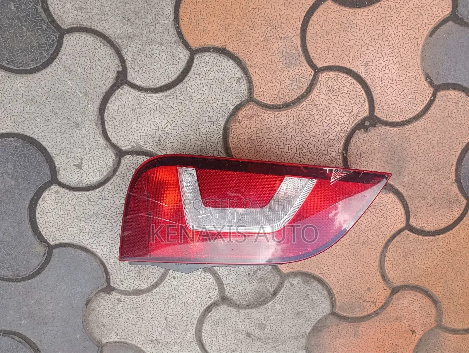 Volkswagen Up Taillight