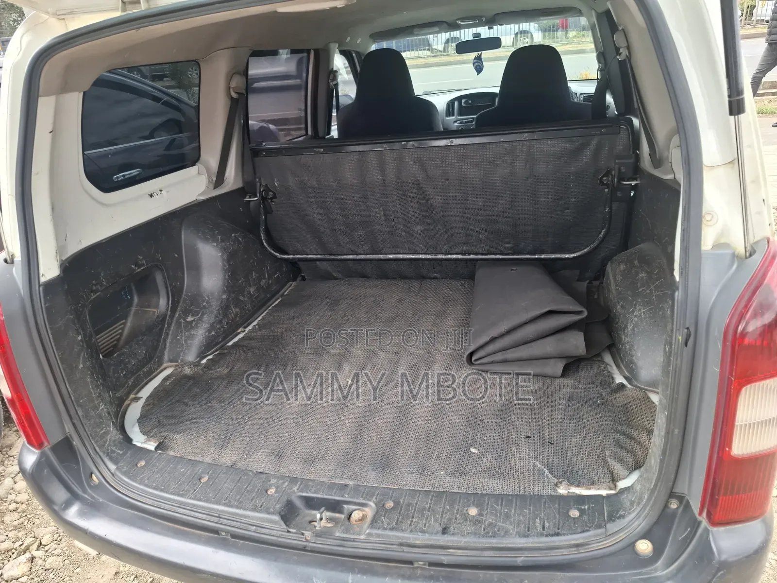 Toyota Probox 1.5 F 2WD 2012 White